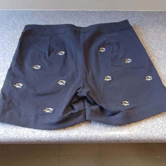 Mizzou Tiger College Women's Black Shorts Size L - Picture 4 of 4